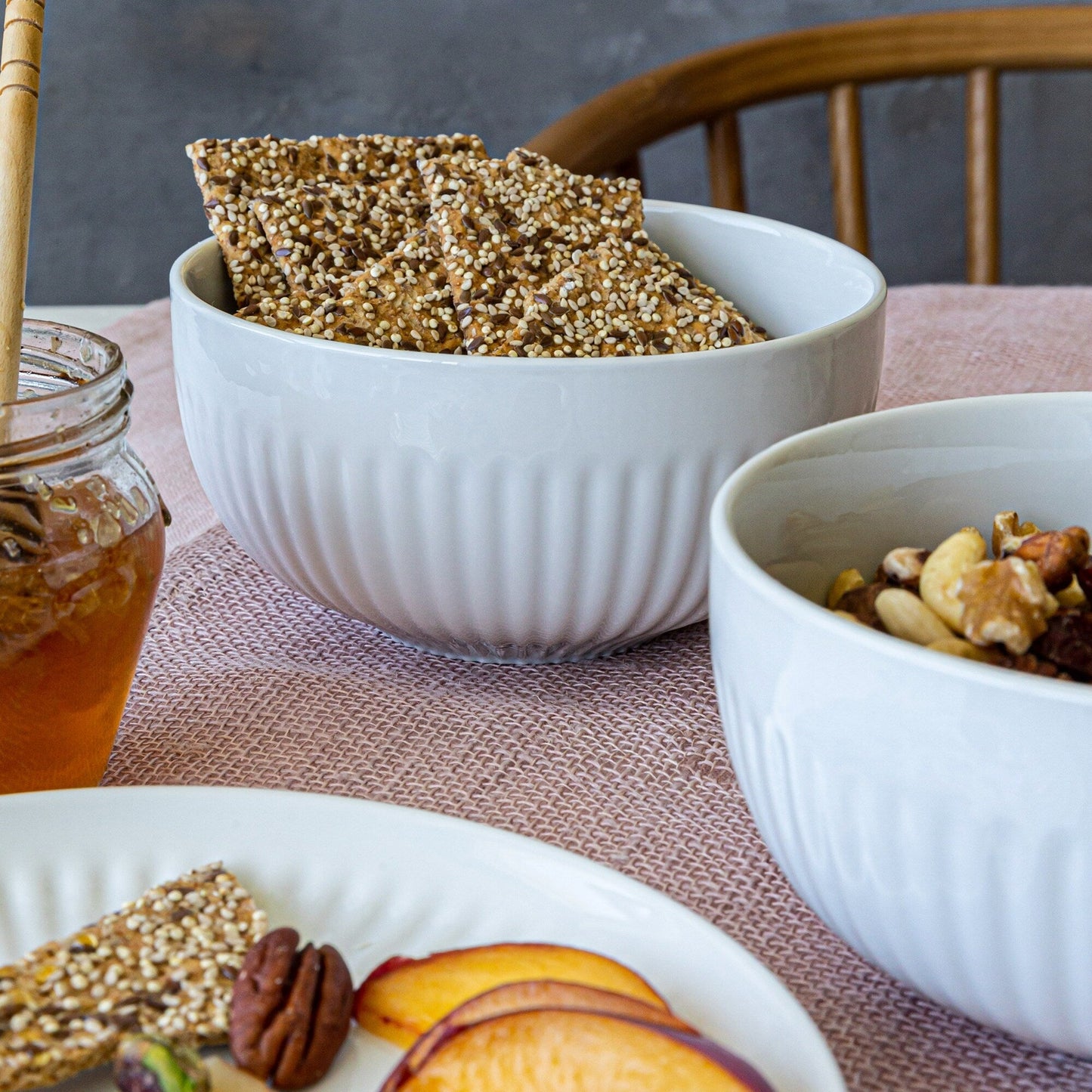 Service de table cannelé en porcelaine blanche Over and Back, 24 pièces