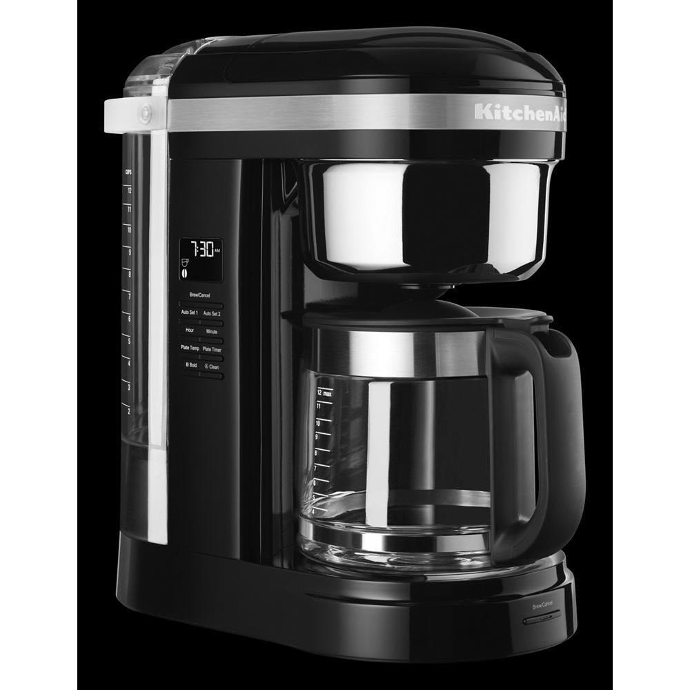 Cafetière filtre KitchenAid 12 tasses avec pommeau de douche en spirale et programmable