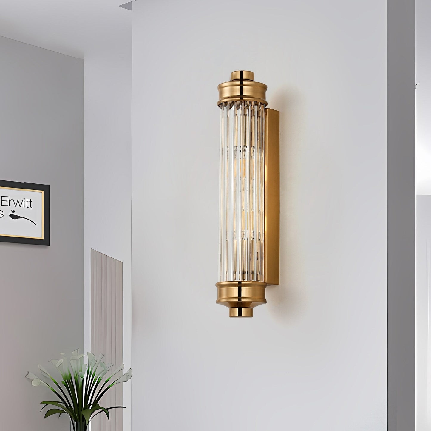 Nordic Postmodern Wall Sconce, European Wall Light in Simple Vintage Glass Crystal