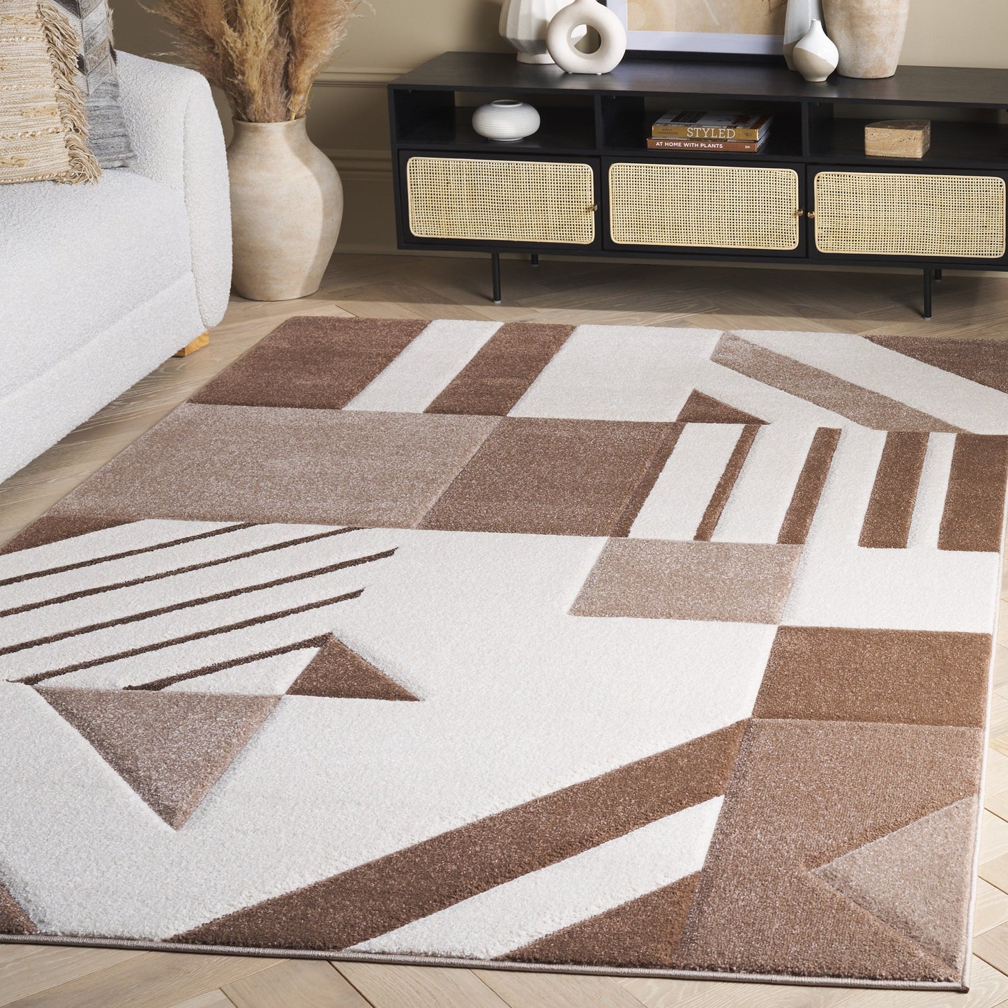 SAFAVIEH Hollywood Tzana Mid-Century Modern Abstract Rug
