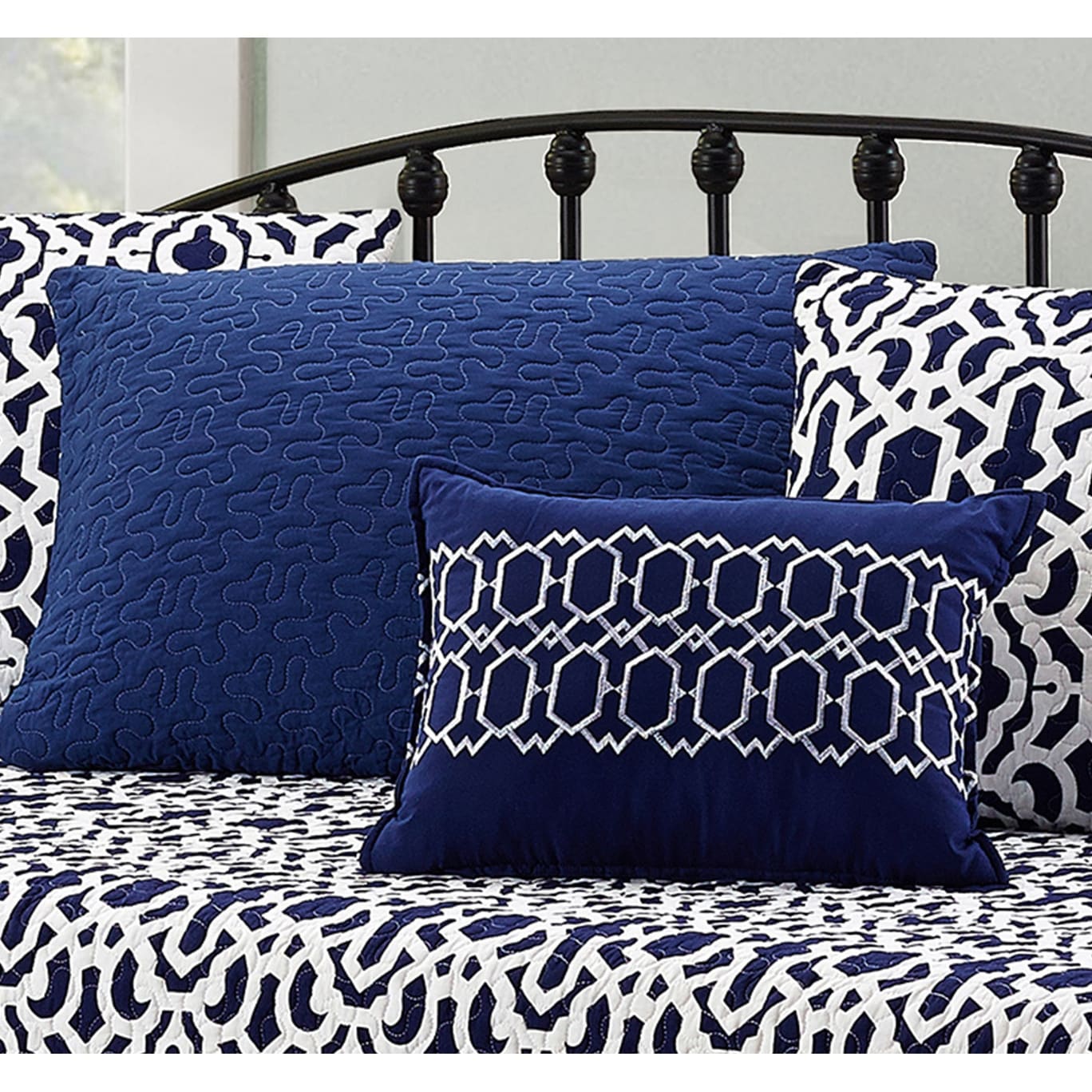 Serenta 6 Piece Cotton Blend Daybed Bedspread Coverlet Set - 75 x 39