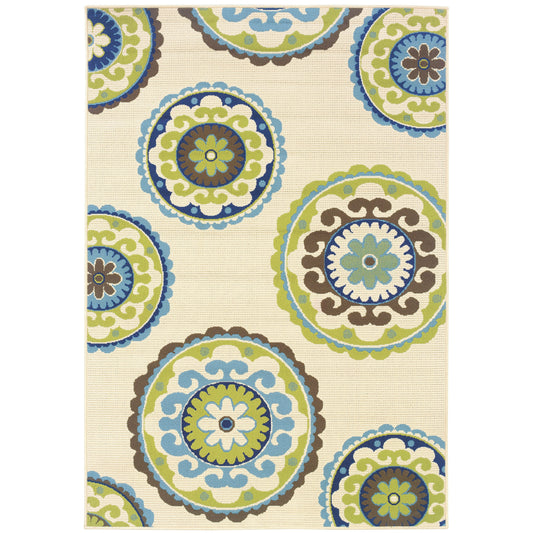 Vista Home Catalina Floral Medallions Indoor/ Outdoor Area Rug--